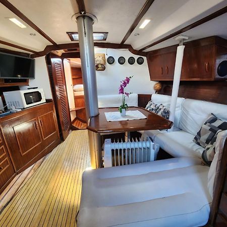 Sailboat Home Barcelona Exterior foto